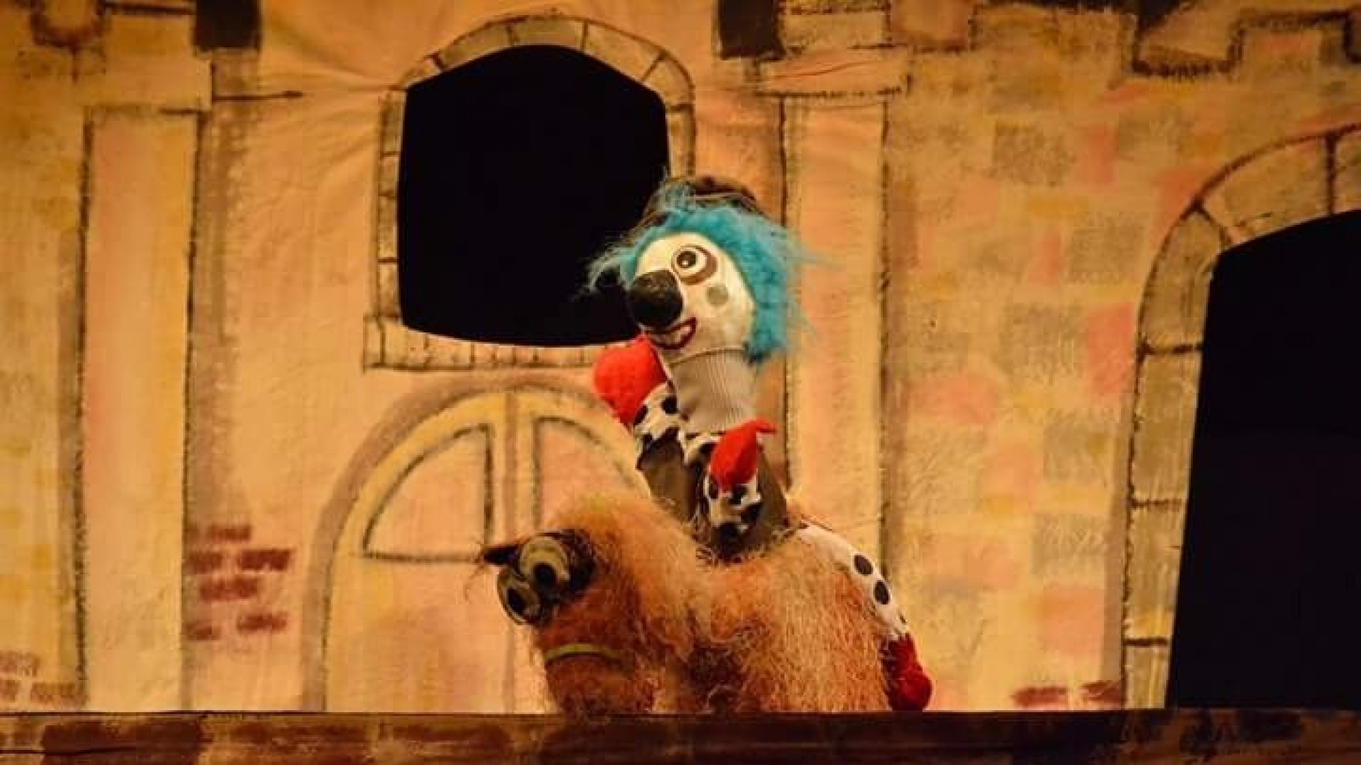 Domingo de títeres: llega “Rolando en el palacio de la tristeza”